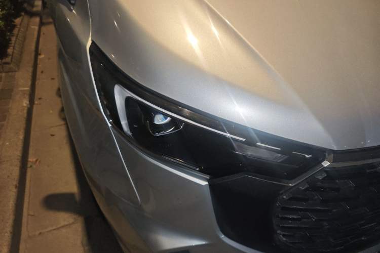 Used Ford Transit 2023 2.0T Diesel Automatic Commercial Van Short Wheelbase Low Roof—7/8/9-Seater
