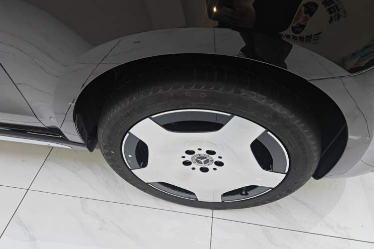 Used Mercedes-Benz V-Class 2024 V 300 L Long Wheelbase Prestige Edition
