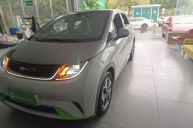 Used BYD Dolphin 2021 405 km Fashion Edition