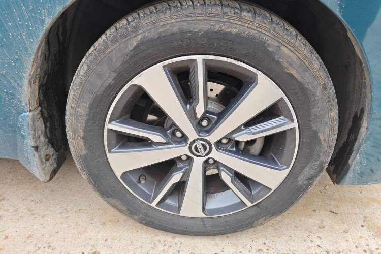 Used Nissan Lannia 2016 1.6L CVT Cool Edition