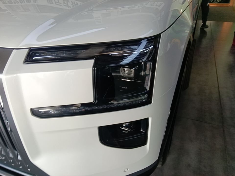 Zeekr 9X 2025 Ultra Edition 70kWh — снимка 8