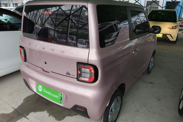 Used Geely Galaxy Panda 2024 Panda Mini 200km Endurance Bear Rear Right 45 Deg