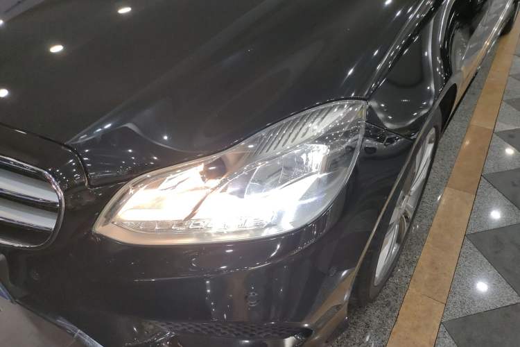 Used Mercedes-Benz E-Class 2015 E 200 L Sport Edition