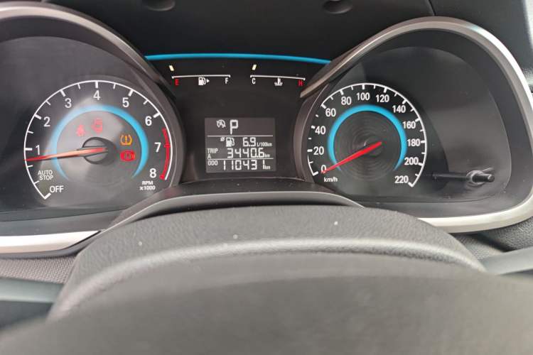 Used Chevrolet Cavalier 2019 320 Automatic Xinyue Edition Odometer Close Up
