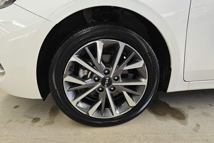 Used Kia K3 2021 Revised 1.5L CVT Fashion Edition