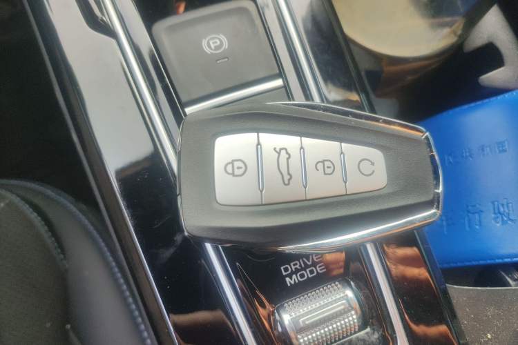 Used Geely Auto Preface 2025 Dongfang Yao 2.0TD Lanxing Edition
