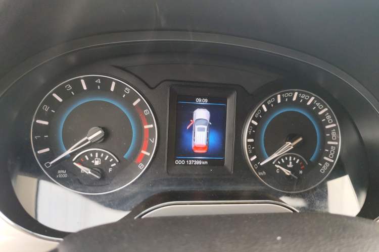 Used Haval H2 2015 1.5T Automatic Two-Wheel Drive Elite Edition Instrument Cluster