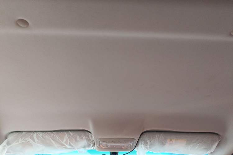 Used Geely Auto Vision X1 2017 1.3L Manual Frenzy Edition
