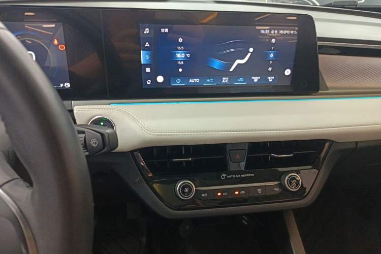 Used Ford Escort 2021 1.5L Automatic Diamond Edition