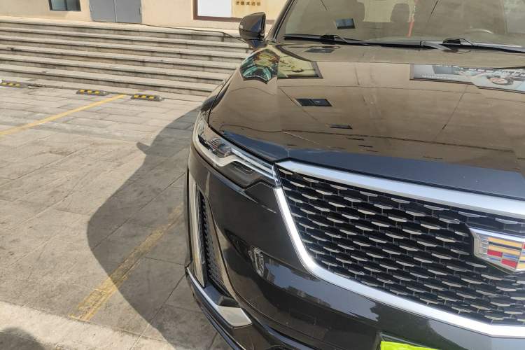 Used Cadillac XT6 2021 2.0T Seven-Seater Four-Wheel Drive Luxury Version
