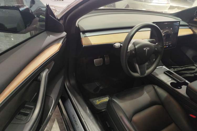 Used Tesla Model 3 2022 Performance High-Performance All-Wheel-Drive Version
