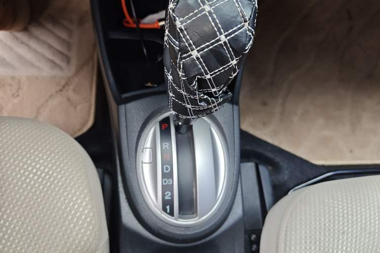 Used Honda Fit 2011 1.5L Automatic Luxury Edition
