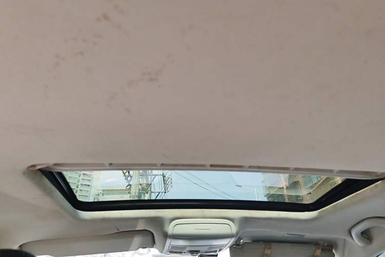 Used Volkswagen Sagitar 2014 Revised Version 1.6L Automatic Leading Edition Headliner