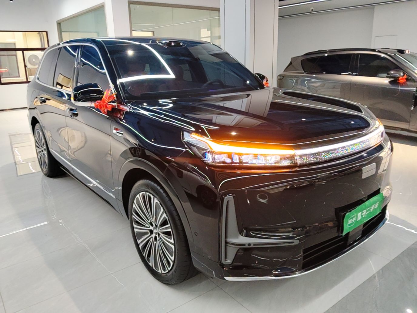 Geely Galaxy M9 2025 Model 210km Four-Wheel-Drive Leading Edition — снимка 3