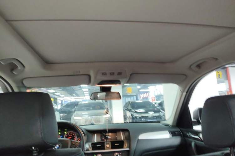 Used BMW X3 2016 sDrive20i Headliner