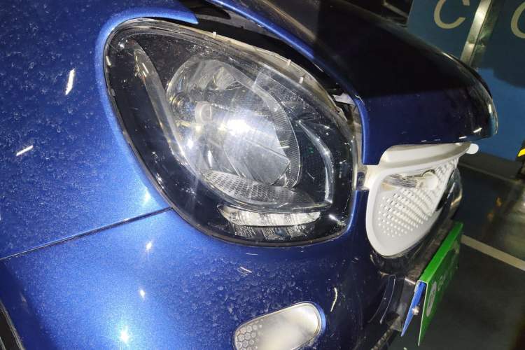 Used smart fortwo 2015 1.0L 52 kW Hardtop Passion Edition
