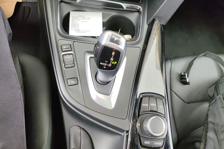 Used BMW 3 Series 2017 320Li Fashion Model
