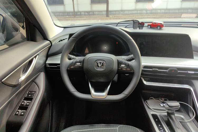 Used Changan CS35PLUS 2022 Blue Whale NE 1.4T DCT Luxury Model