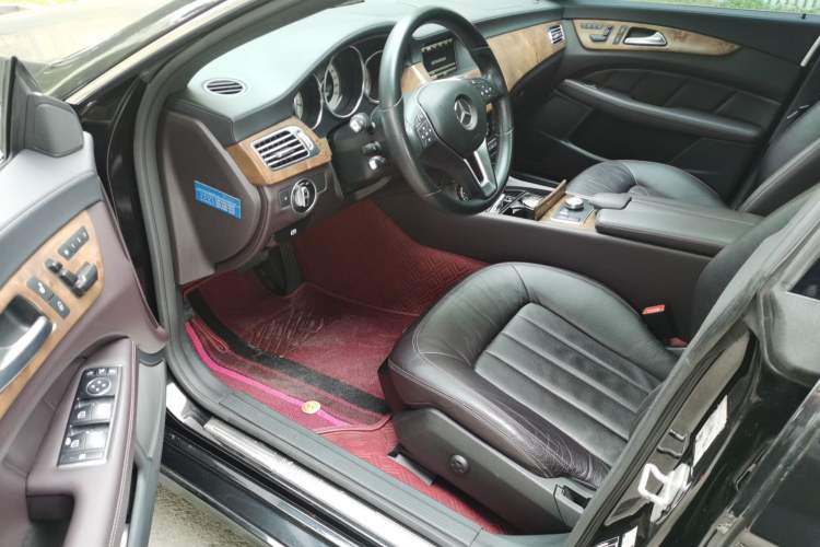 Used Mercedes-Benz CLS 2012 CLS 300 CGI Driver Seat