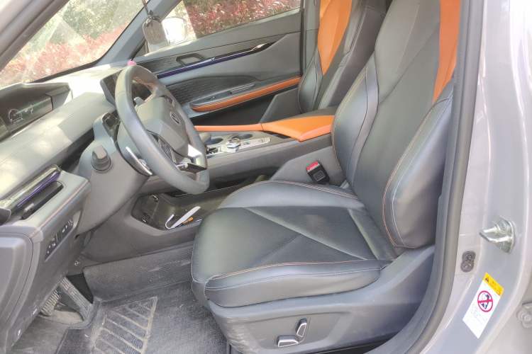 Used CHANGAN UNI-V 2022 1.5T Prestige Version