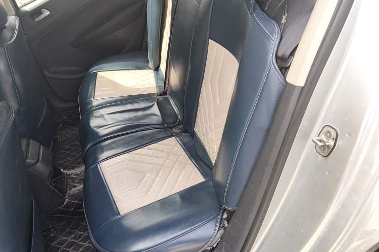 Used Peugeot 308 2014 Enjoy Edition Classic 1.6L Manual YouShang Model Left Rear Seat