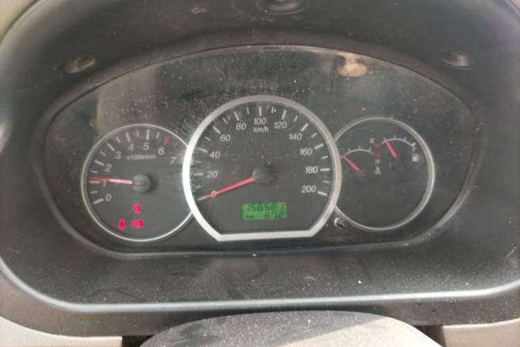 Used Wuling Hongguang 2010 1.2L Practical Version China IV Instrument Cluster