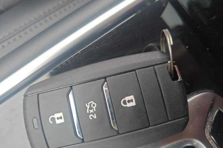 Used Changan CS75 2021 Honor Million Edition 280T DCT Luxury Model
