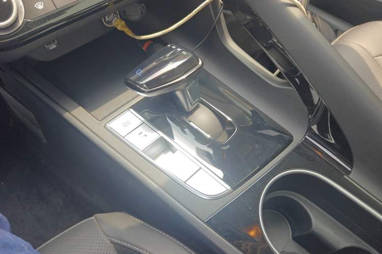 Used Hyundai Elantra 2021 1.5L CVT GLX Elite Edition
