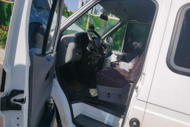 Used Ford Classic Transit 2016 2.8T Diesel Long-Wheelbase 6-Seater Mid-Roof Multifunction Vehicle JX493ZLQ4