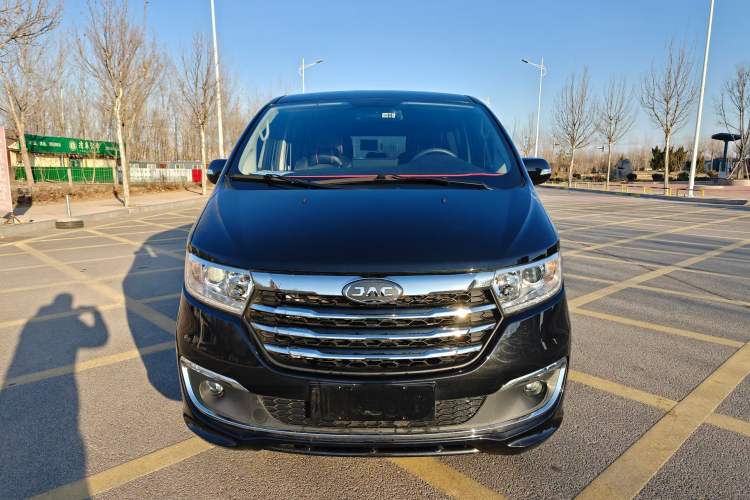 Used JAC Refine M3 2025 PLUS 1.8L Manual Smart Connect Version 7/8 Seats
