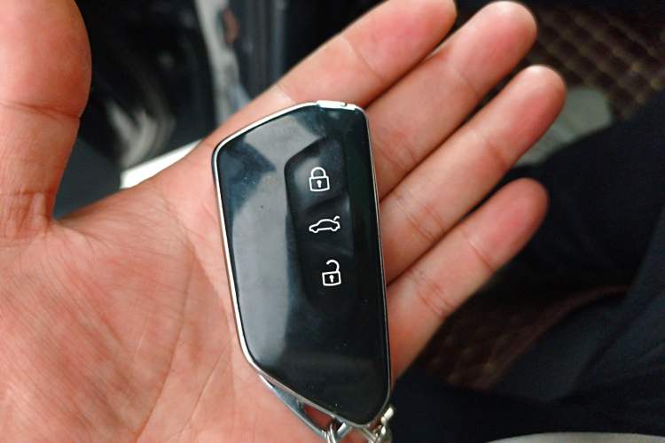 Used Volkswagen ID.UNYX 2024 Pro Long-Range Version Interior 1