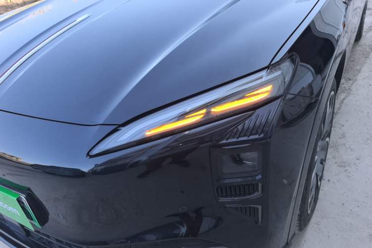 Used Hongqi Tiangong 08 2025 680 Ultra Four-Wheel-Drive Version