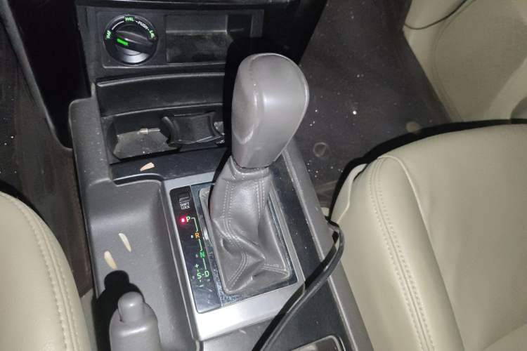 Used Toyota Prado 2015 2.7L Parallel Import