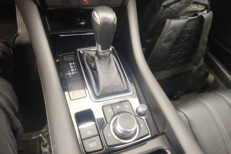 Used Mazda Atenza 2020 2.5L Skyline Sport Edition Gear Lever