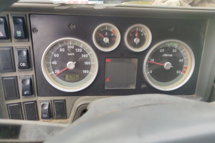 Used Iveco Daily 2009 2.5T-A35 7-Seater
