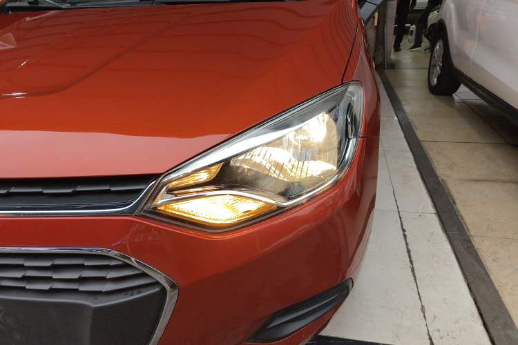 Used Chevrolet Lova RV 2016 1.5L Automatic Comfort Edition