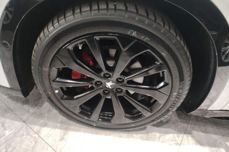 Used ARCFOX Alpha S 2023 Pioneer Edition