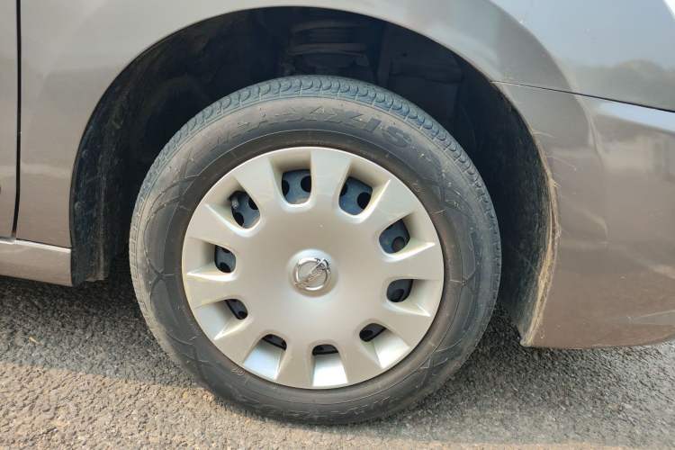 Used Nissan Sylphy 2018 Classic 1.6XE CVT Comfort Edition Right Front Wheel Hub