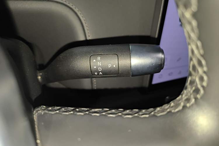 Used Li Auto L8 2023 Pro Model
