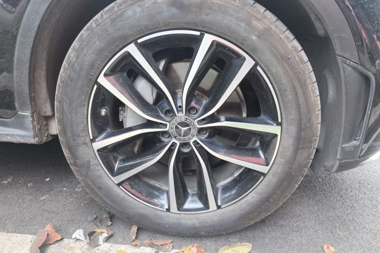 Used Mercedes-Benz GLC 2020 GLC 300 L 4MATIC Dynamic Edition Right Front Wheel Hub