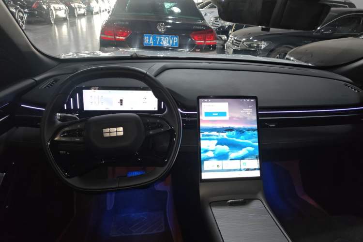 Used Geely Galaxy L6 2024 125km Creative Edition Gear Lever