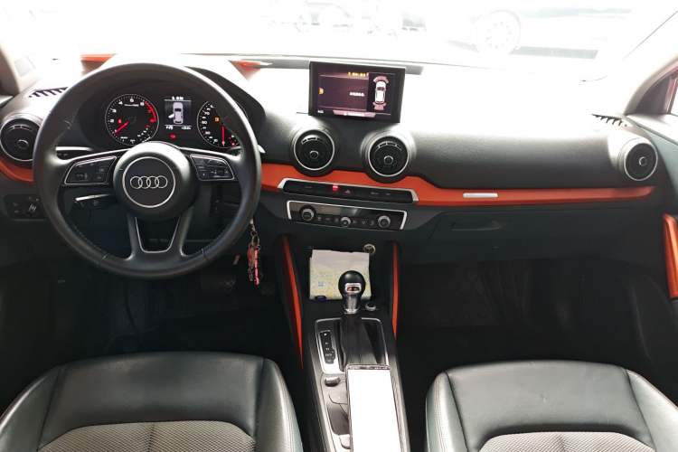 Used Audi Q2L 2018 35 TFSI Fashionable & Elegant Version China VI Emission Standard