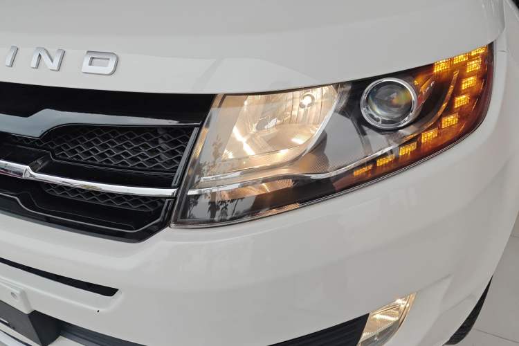 Used Land X7 2015 2.0T Panoramic Prestige Edition