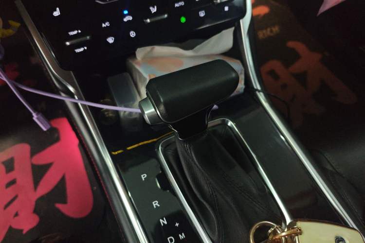 Used CHANGAN CS75 2020 280T Automatic Ya Zhi Model China VI Standard
