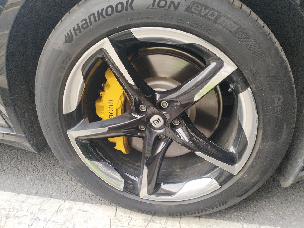 Xiaomi Auto YU7 2025 Ultra-Long Range All-Wheel Drive Pro Version — снимка 5