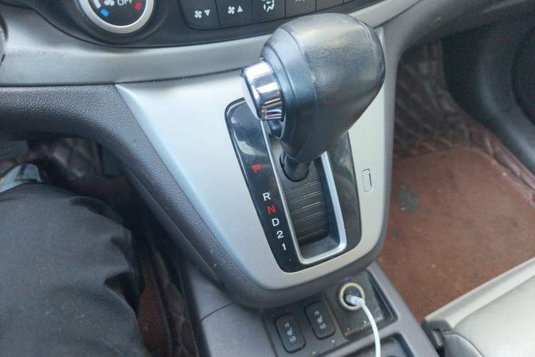 Used Honda CR-V 2013 2.4L four-wheel drive luxury version