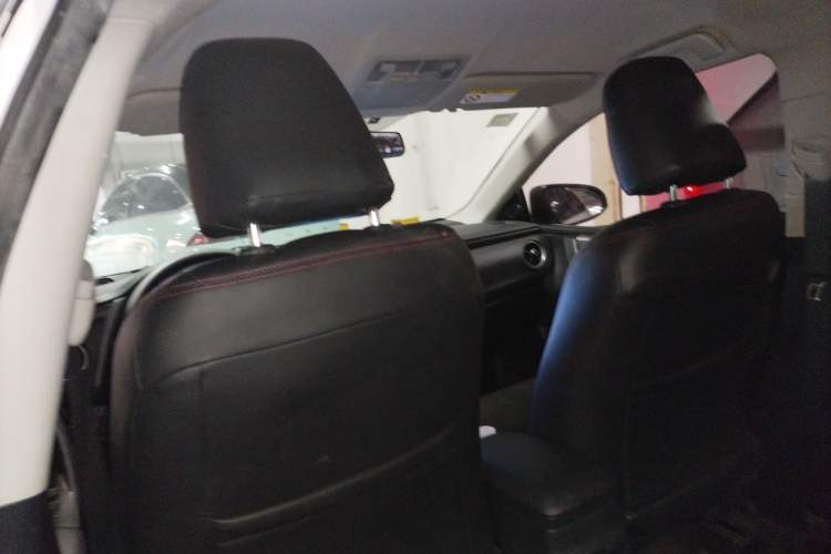 Used Toyota Corolla 2018 1.2T S-CVT GL Smart Enjoyment Version Headliner