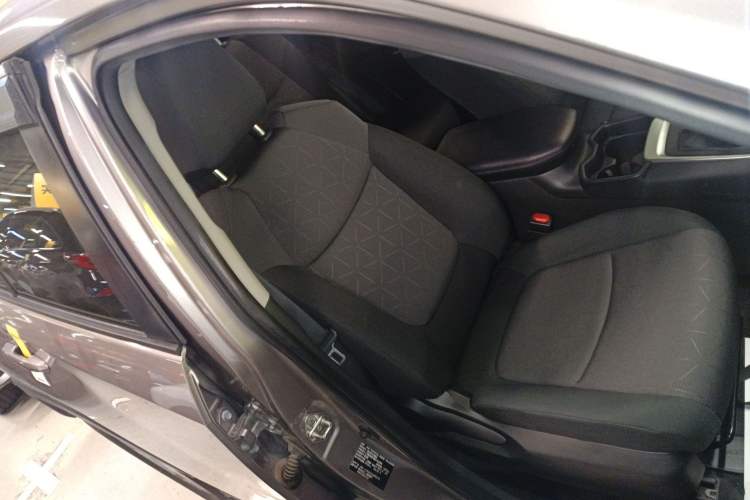 Used Toyota RAV4 2020 2.0L CVT Two-Wheel Drive Fashion Edition
