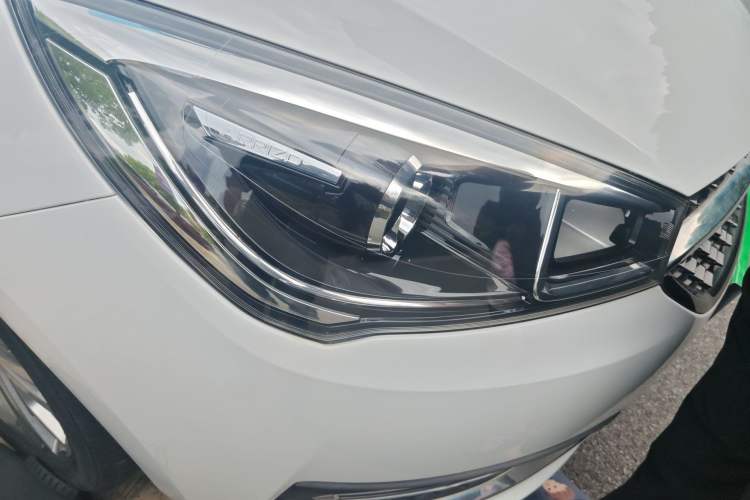 Used Chery Arrizo 5 2017 1.5L Manual Luxury Edition Right Front Headlight