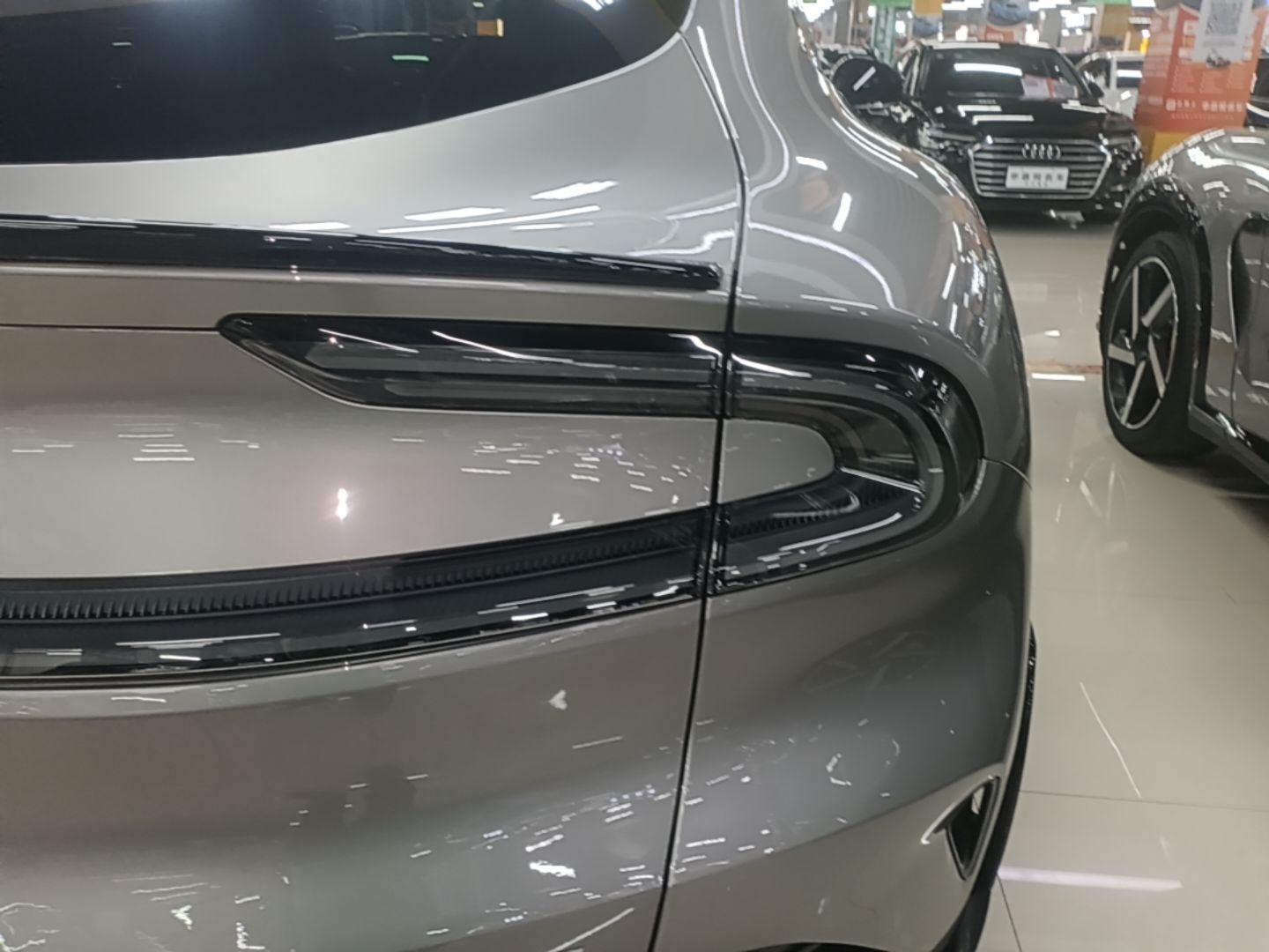 Xiaomi Auto YU7 2025 Ultra-Long Range Rear-Wheel Drive Version — снимка 9